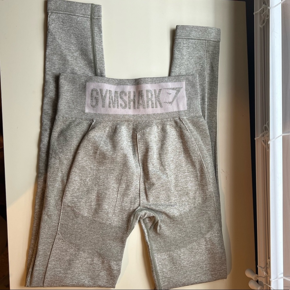 Gymshark Khaki Marl/Blush Nude leggings